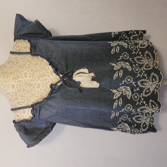 Abercrombie & Fitch Blue Floral Embroidered Off Shoulder Adjustable Strap Top S - Picture 1 of 14